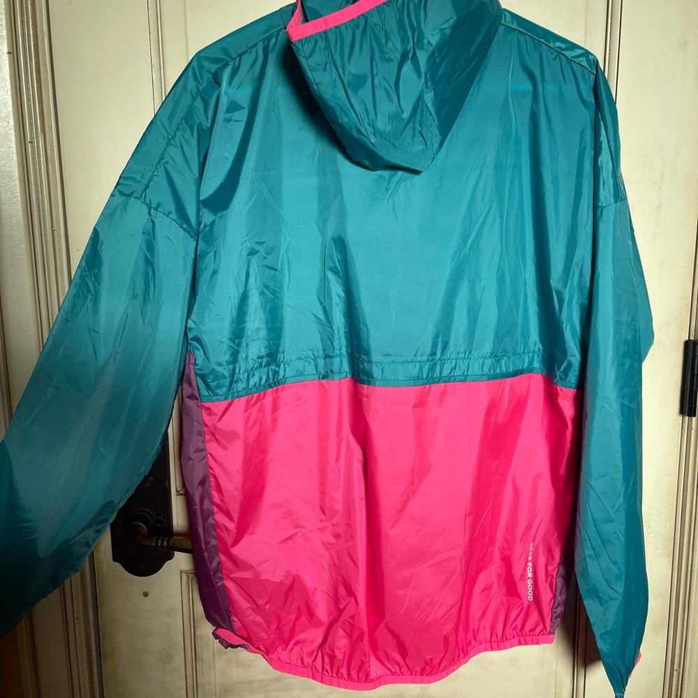 Cotopaxi Women’s Windbreaker Medium Velcro pocket - Picture 2 of 6